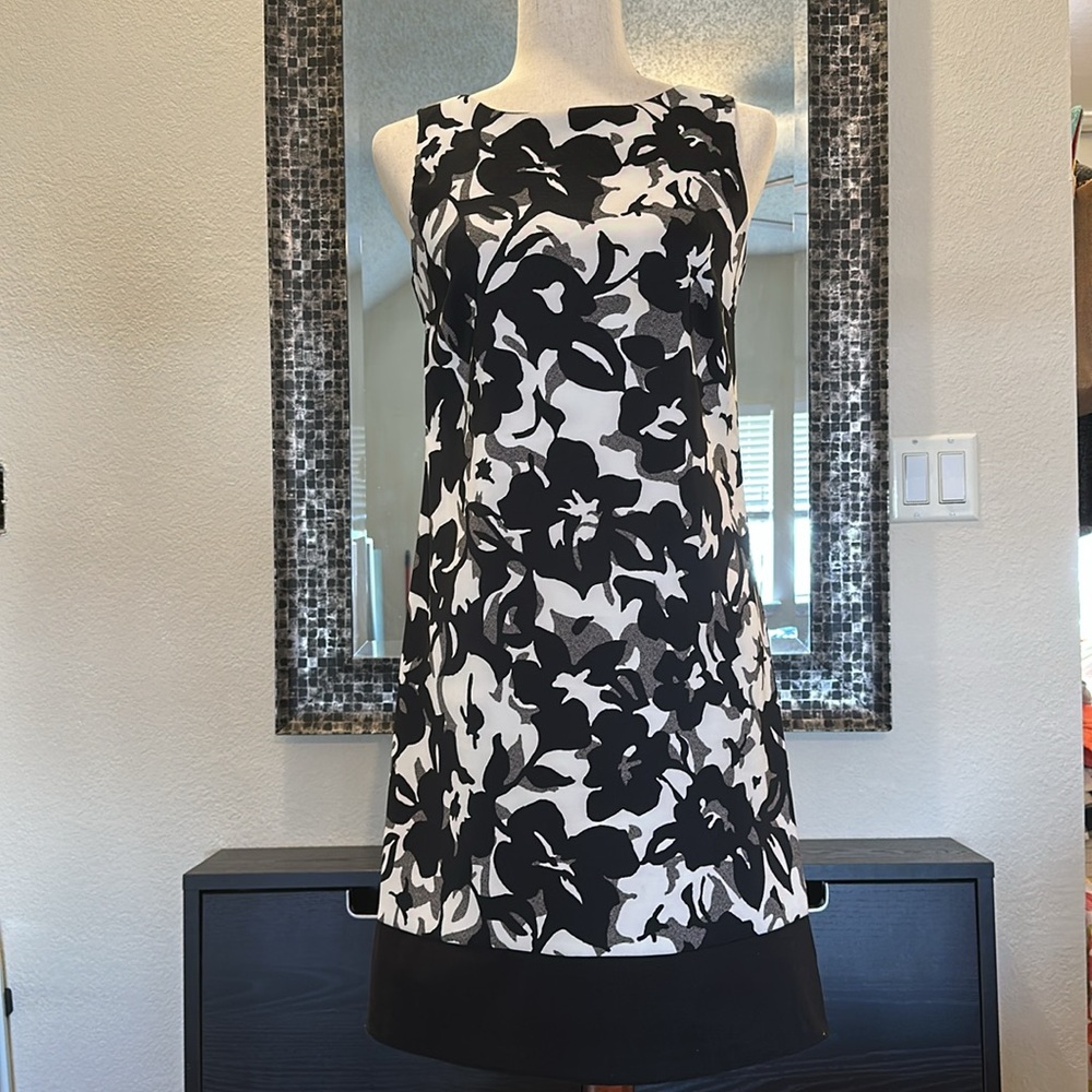 Black, Grey and Creamy White Floral Sheath Dress